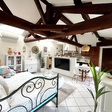 Lägenhet Le Corrandin *